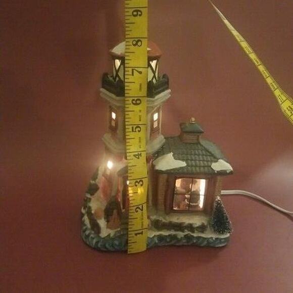 VICTORIA FALLS SERIES 5 PORCELAIN LIGHTED HOUSE CHRISTMAS VILLAGE MINIATURES - Picture 8 of 16